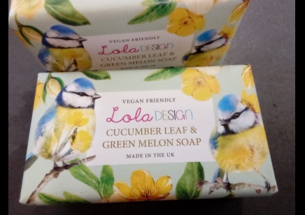 Lola Designs Cucumber Leaf & Green melon soap